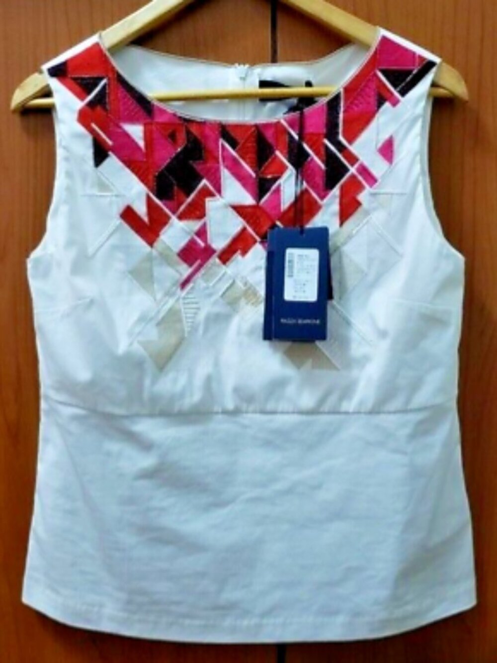 Piazza Sempione White Cotton embroidered Geometric Top sleeveless Size 6 NWT